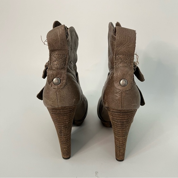 DV by Dolce vita 6 Dempsey booties taupe leather high heel womens - Picture 8 of 14